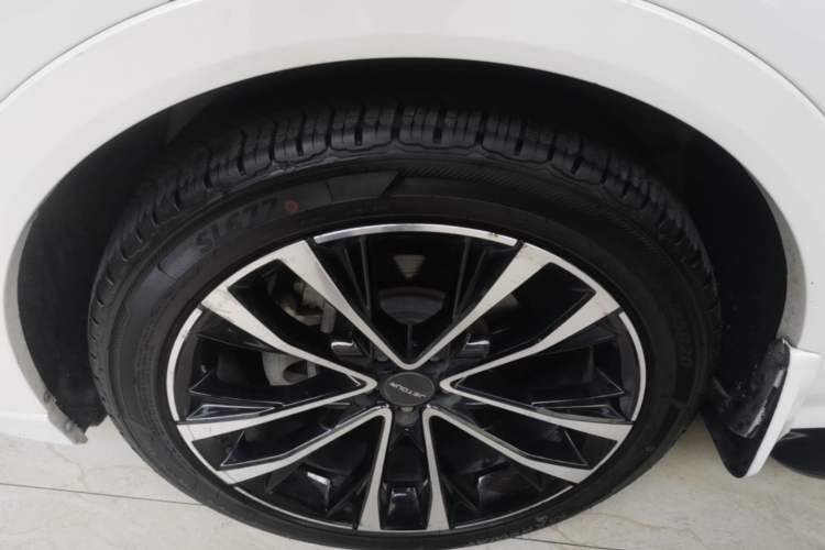 Used JETOUR X70 PLUS 2021 1.6T DCT Base 5-Seater Left Front Wheel Hub
