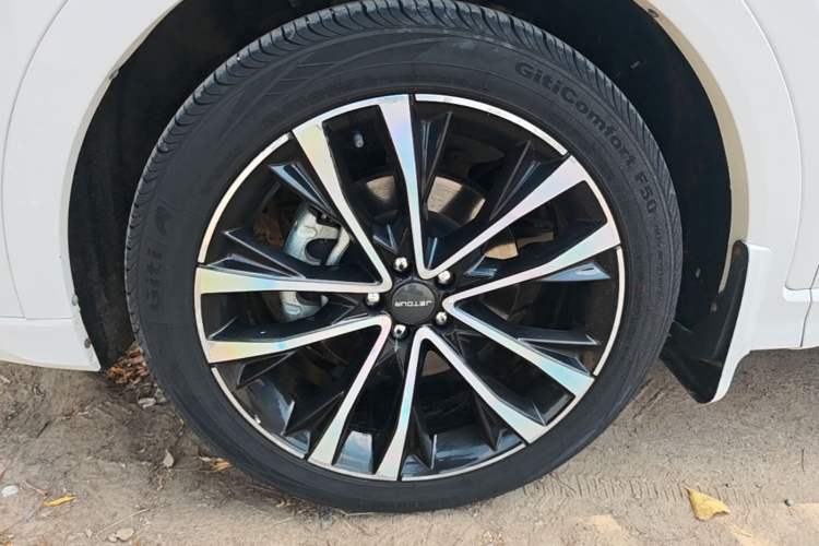 Used JETOUR X70 PLUS 2021 1.6T DCT Pro 5-Seater Left Front Wheel Hub