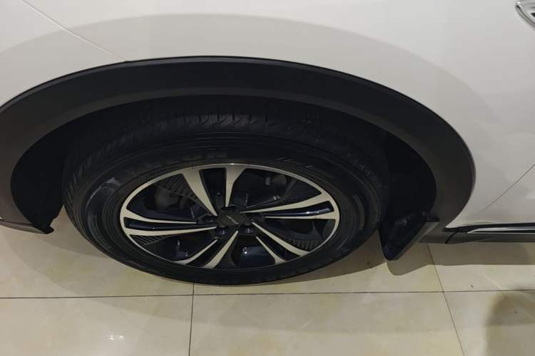 Used JETOUR X70 PLUS 2021 1.5T DCT Fire 5-Seater Left Front Wheel Hub