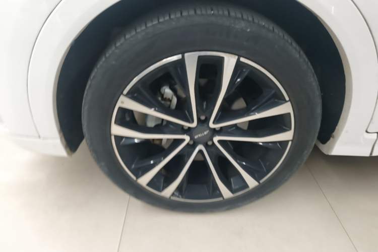 Used JETOUR X70 PLUS 2021 1.6T DCT Pro+ 7-Seater Left Front Wheel Hub