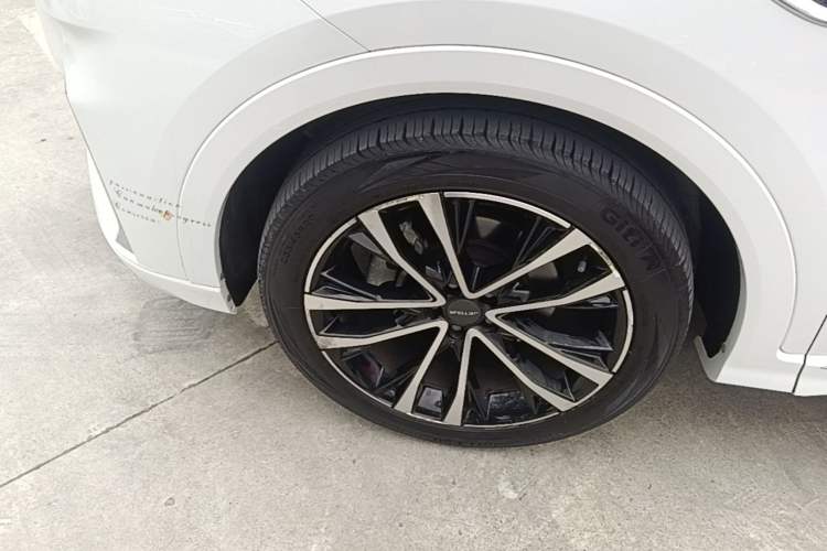 Used JETOUR X70 PLUS 2021 1.6T DCT Pro+ 7-Seater Left Front Wheel Hub