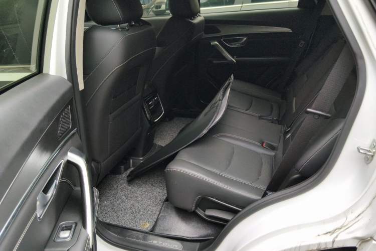 Used JETOUR X70 PLUS 2021 Zhuge 1.6T DCT Kongming 5-Seater Left Rear Seat