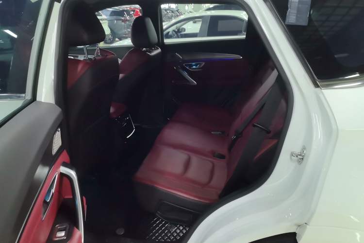 Used JETOUR X70 PLUS 2021 1.6T DCT Pro 7-seater Left Rear Seat