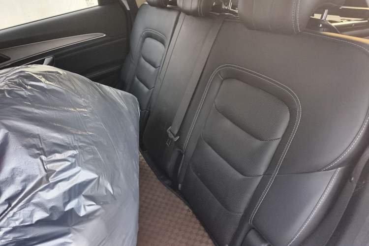 Used JETOUR X70 PLUS 2021 1.5T DCT Mountain 7-Seater Left Rear Seat