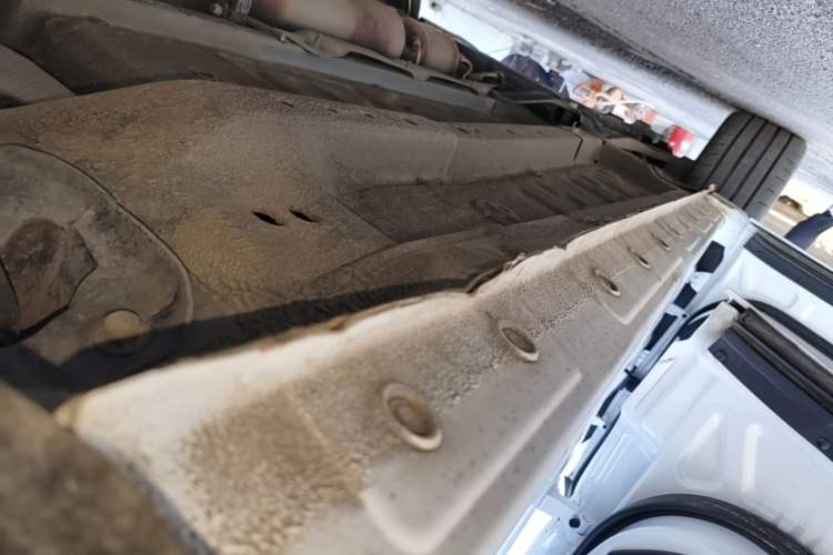 Used JETOUR X70 PLUS 2021 1.6T DCT Pro 7-seater Left Side Sill