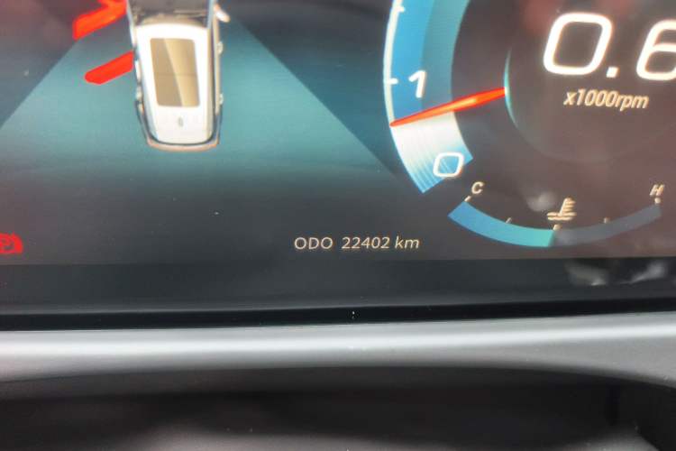 Used JETOUR X70 PLUS 2021 1.5T Manual Lin 5-Seater Odometer Close Up