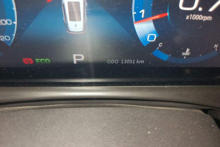 Used JETOUR X70 PLUS 2021 1.5T DCT Mountain 7-Seater Odometer Close Up