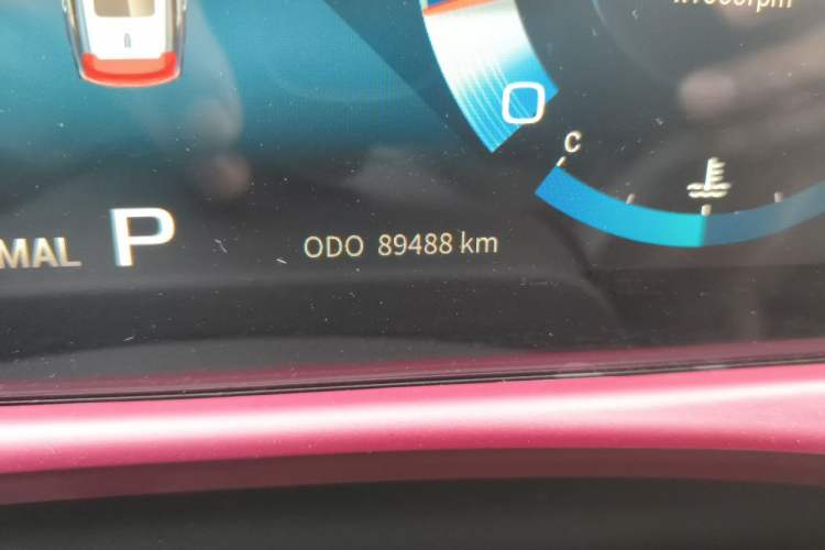 Used JETOUR X70 PLUS 2021 1.6T DCT Star 7-Seater Odometer Close Up