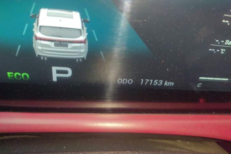 Used JETOUR X70 PLUS 2021 Zhuge 1.6T DCT Kongming 5-Seater Odometer Close Up