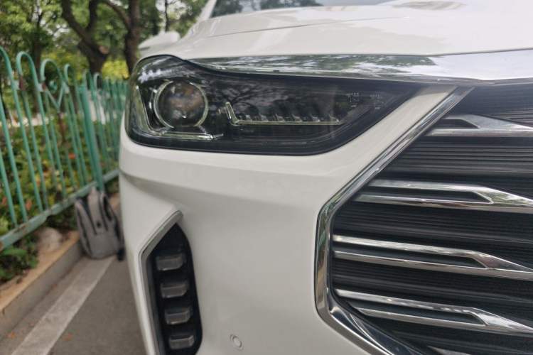 Used JETOUR X70 PLUS 2021 1.6T DCT Pro 7-seater Right Front Headlight