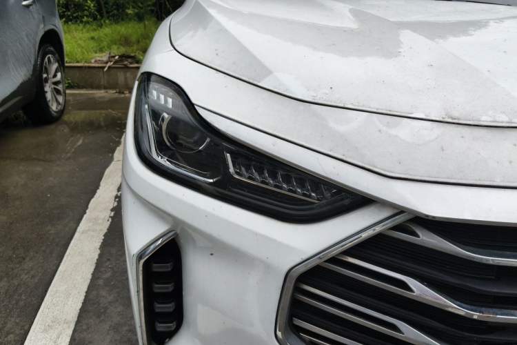 Used JETOUR X70 PLUS 2021 1.5T DCT Mountain 5-Seater Right Front Headlight