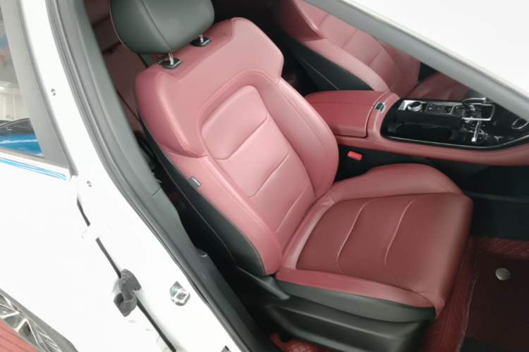 Used JETOUR X70 PLUS 2021 1.6T DCT Pro+ 7-Seater Right Front Seat