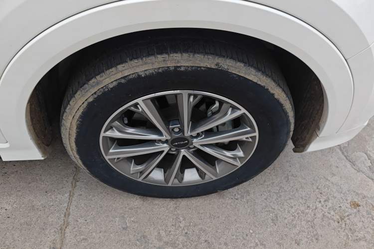 Used JETOUR X70 PLUS 2021 1.5T DCT Fire 7-Seater Right Front Wheel Hub