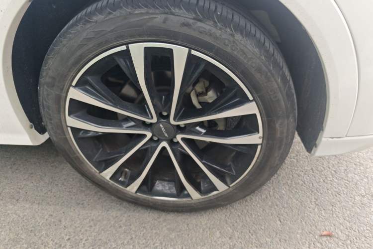 Used JETOUR X70 PLUS 2021 1.6T DCT Pro 7-seater Right Front Wheel Hub