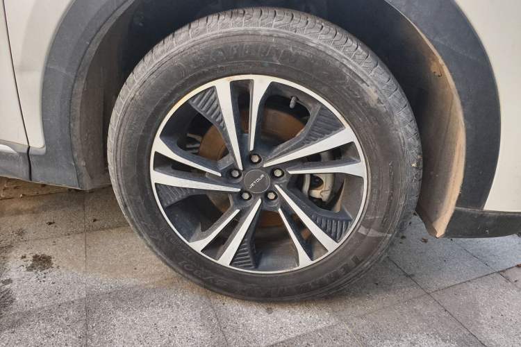 Used JETOUR X70 PLUS 2021 1.5T DCT Mountain 7-Seater Right Front Wheel Hub
