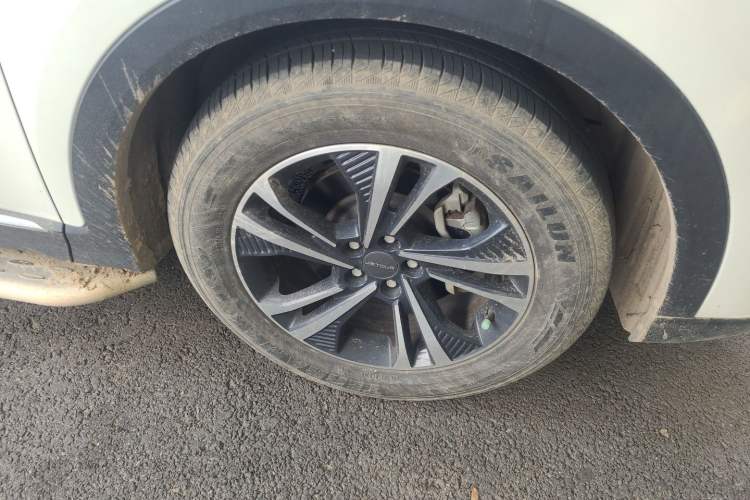 Used JETOUR X70 PLUS 2021 1.5T DCT Mountain 5-Seater Right Front Wheel Hub