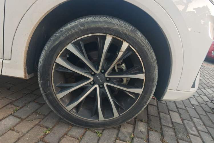 Used JETOUR X70 PLUS 2021 1.6T DCT Pro 7-seater Right Front Wheel Hub