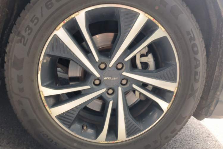 Used JETOUR X70 PLUS 2021 1.6T DCT Star 7-Seater Right Front Wheel Hub