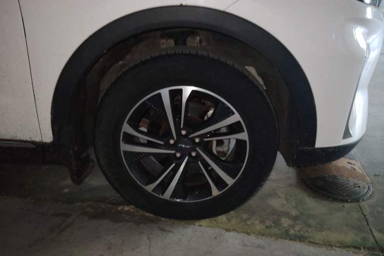 Used JETOUR X70 PLUS 2021 1.6T DCT Star 7-Seater Right Front Wheel Hub