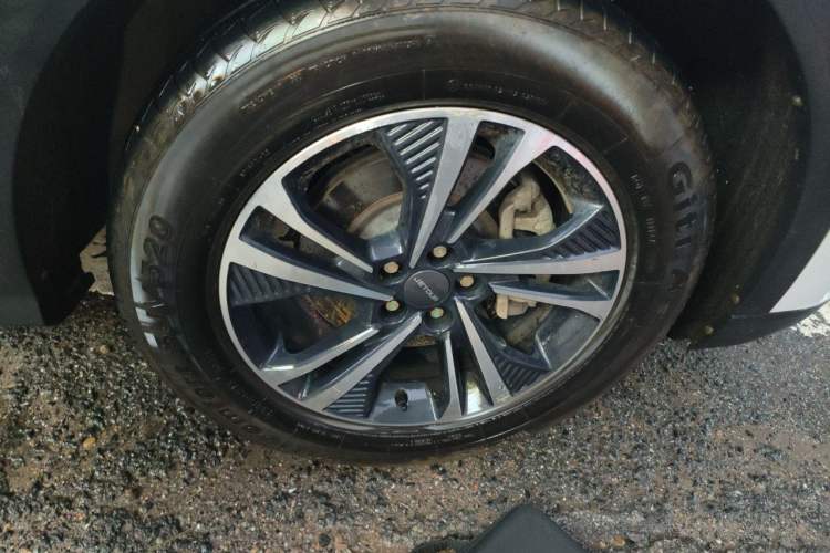 Used JETOUR X70 PLUS 2021 1.5T DCT Mountain 5-Seater Right Front Wheel Hub