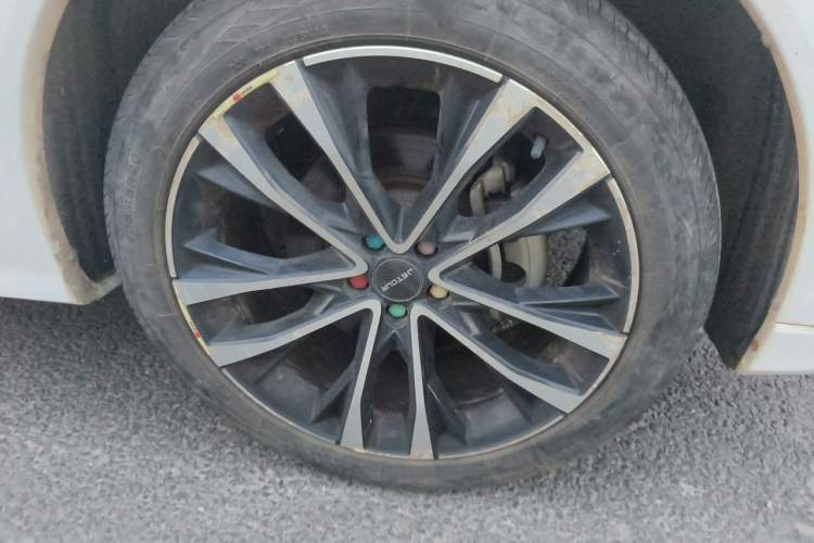 Used JETOUR X70 PLUS 2021 1.6T DCT Pro 7-seater Right Front Wheel Hub