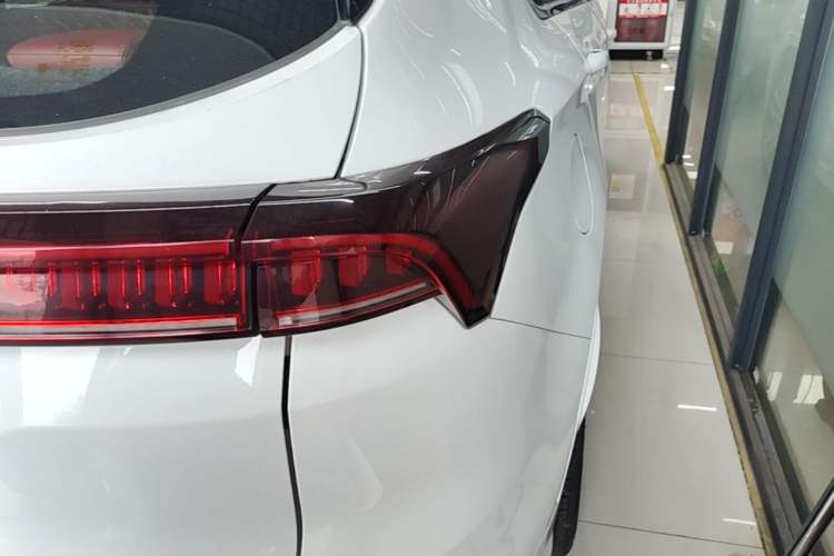 Used JETOUR X70 PLUS 2021 1.6T DCT Pro+ 7-Seater Right Rear Taillight