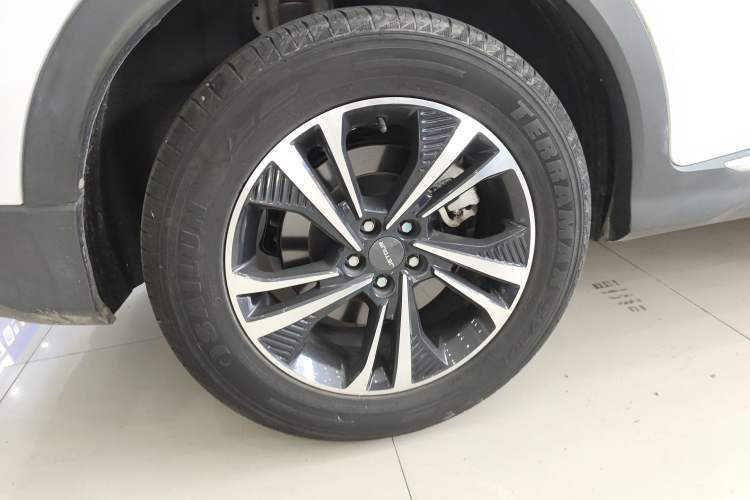 Used JETOUR X70 PLUS 2021 1.6T DCT Star 7-Seater Right Rear Wheel Hub