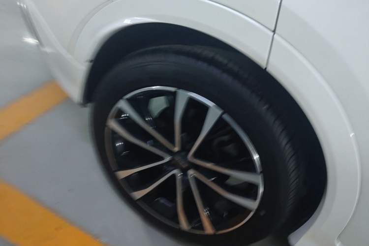 Used JETOUR X70 PLUS 2021 1.6T DCT Base 5-Seater Right Rear Wheel Hub