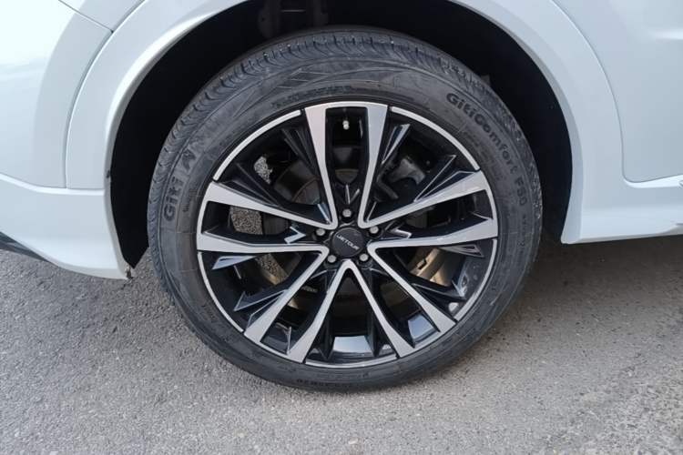 Used JETOUR X70 PLUS 2021 1.6T DCT Pro 7-seater Right Rear Wheel Hub