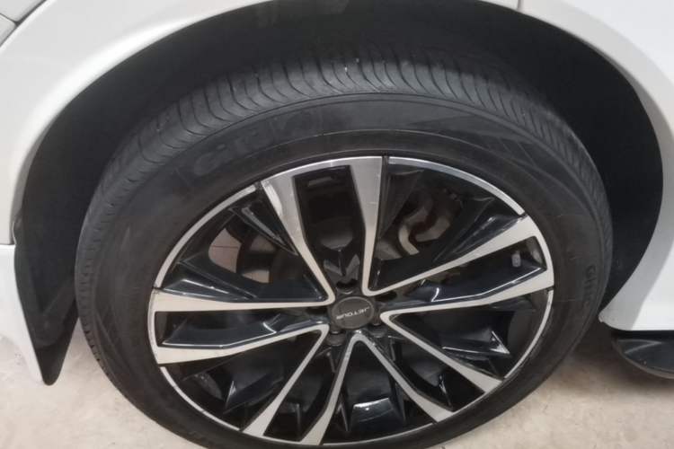 Used JETOUR X70 PLUS 2021 1.6T DCT Base 5-Seater Right Rear Wheel Hub