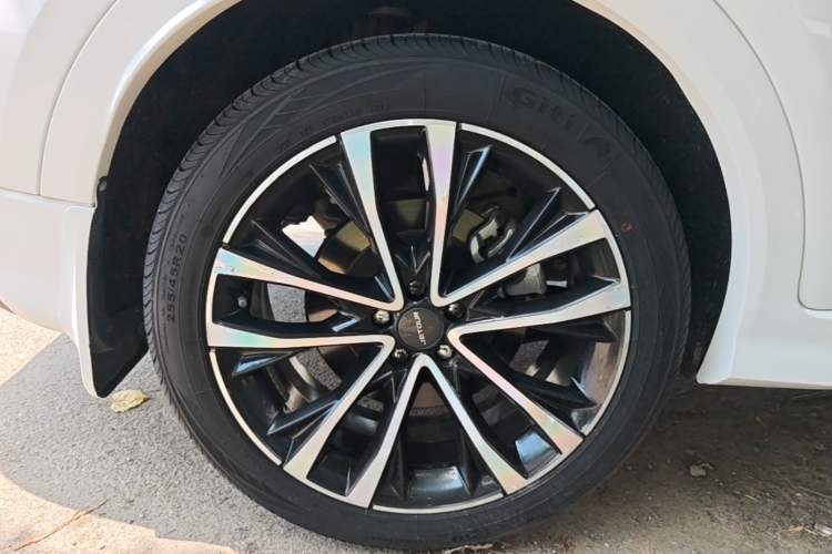Used JETOUR X70 PLUS 2021 1.6T DCT Pro 5-Seater Right Rear Wheel Hub