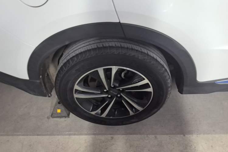 Used JETOUR X70 PLUS 2021 1.6T DCT Star 5-Seater Right Rear Wheel Hub