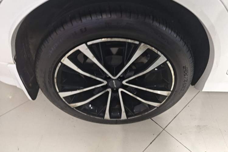 Used JETOUR X70 PLUS 2021 1.6T DCT Base 5-Seater Right Rear Wheel Hub