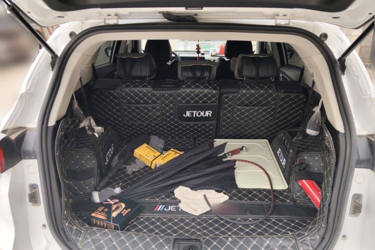 Used JETOUR X70 PLUS 2021 1.6T DCT Star 7-Seater Trunk