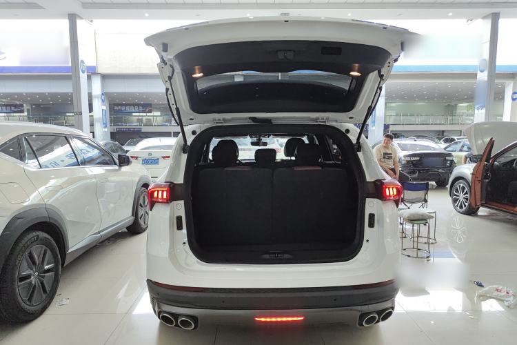 Used JETOUR X70 PLUS 2021 1.6T DCT Star 7-Seater Trunk