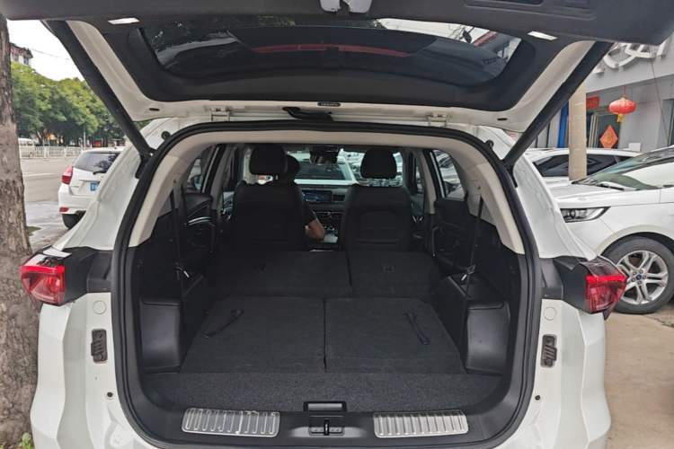 Used JETOUR X70 PLUS 2021 1.6T DCT 7-Seater Trunk