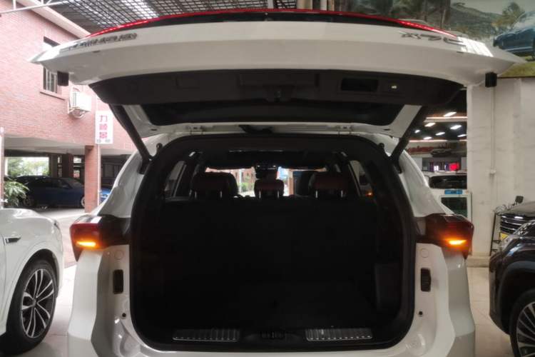 Used JETOUR X70 PLUS 2021 1.6T DCT Base 5-Seater Trunk