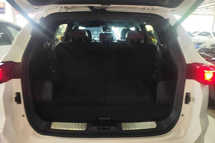Used JETOUR X70 PLUS 2021 1.6T DCT Pro 7-seater Trunk