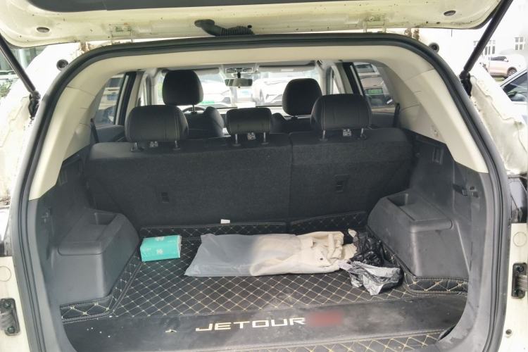 Used JETOUR X70 PLUS 2021 1.5T DCT Mountain 5-Seater Trunk