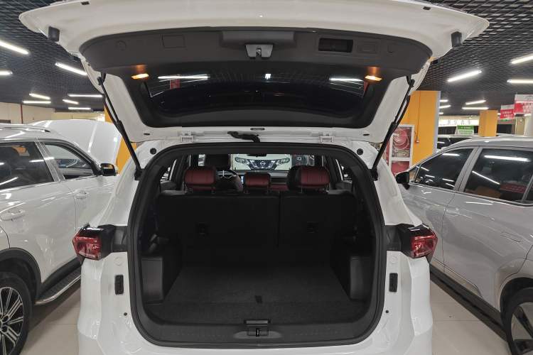 Used JETOUR X70 PLUS 2021 1.6T DCT Star 5-Seater Trunk