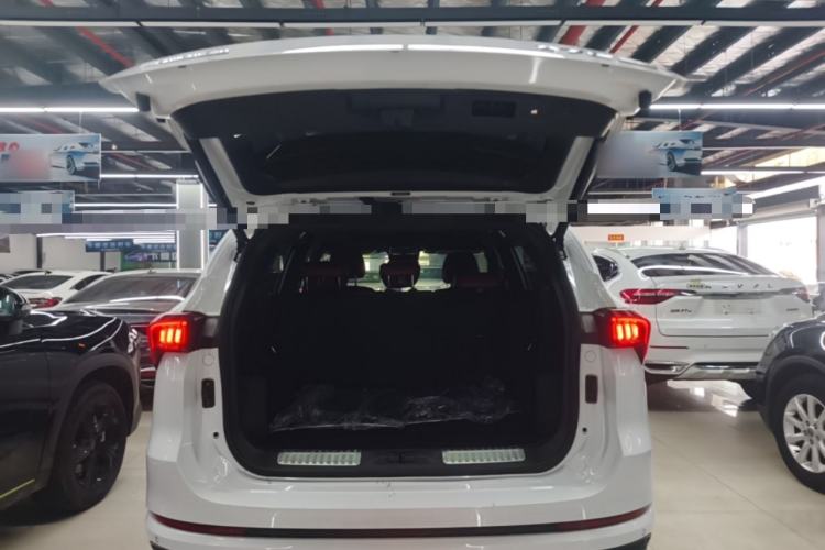 Used JETOUR X70 PLUS 2021 1.6T DCT Pro+ 7-Seater Trunk