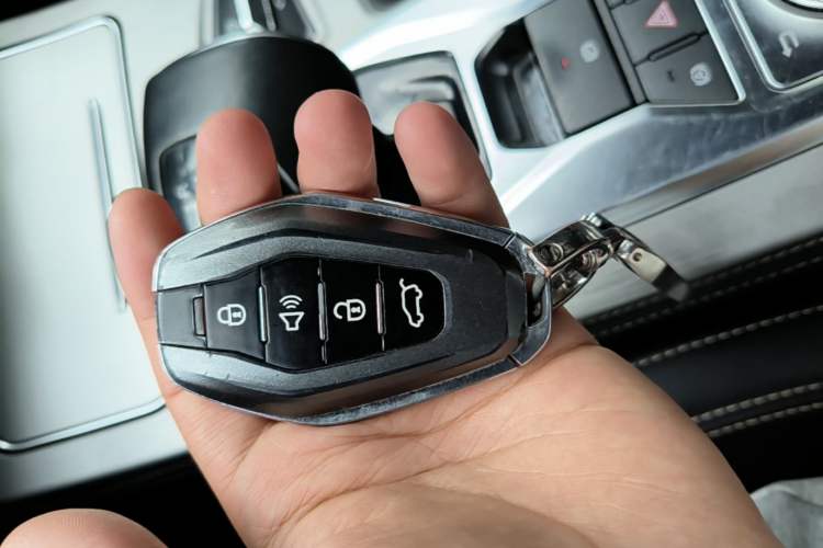 Used JETOUR X70 PLUS 2021 Revised Version 1.5T DCT ShanPRO 5-Seater Vehicle Key