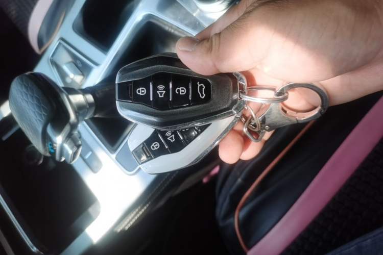 Used JETOUR X70 PLUS 2021 1.5T DCT Mountain 5-Seater Vehicle Key