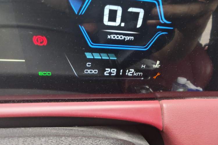 Used JETOUR X70 PLUS 2022 1.5T CVT Mountain 5-Seater Odometer Close Up