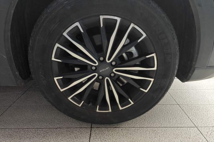 Used JETOUR X70 PLUS 2022 1.5T CVT Mountain 5-Seater Right Front Wheel Hub