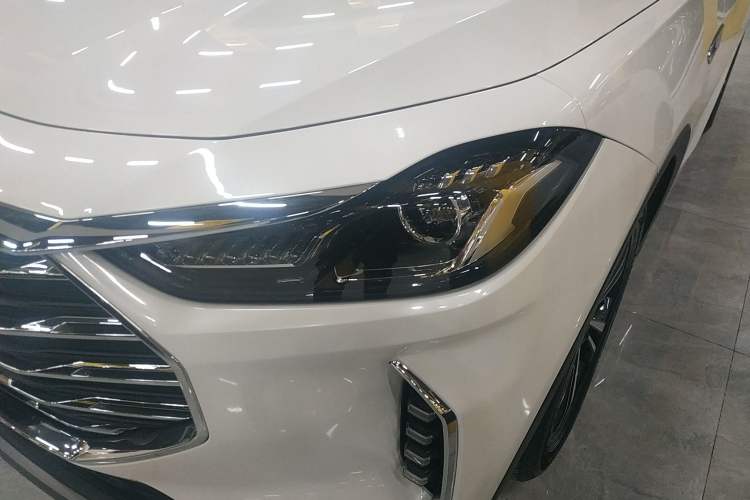 Used JETOUR X70 PLUS 2022 1.5T DCT Luxury Edition 5 Seats Left Front Headlight