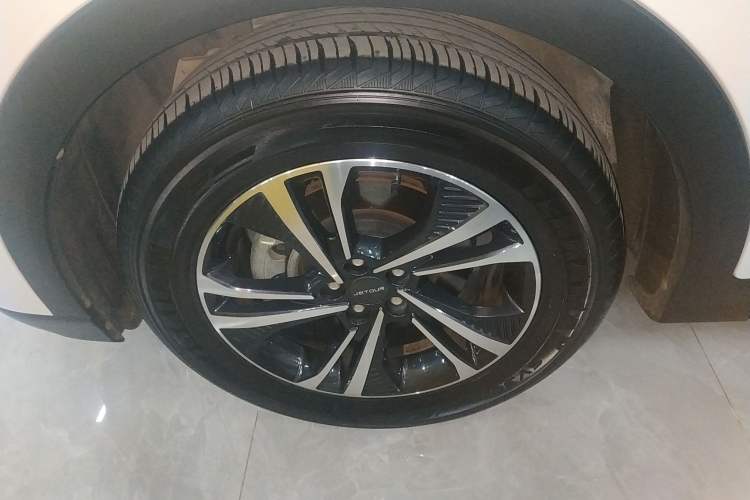 Used JETOUR X70 PLUS 2022 1.5T DCT Luxury Edition 5 Seats Left Front Wheel Hub