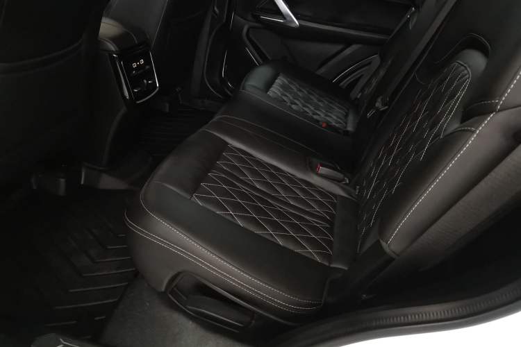 Used JETOUR X70 PLUS 2022 1.5T CVT Mountain 5-Seater Left Rear Seat