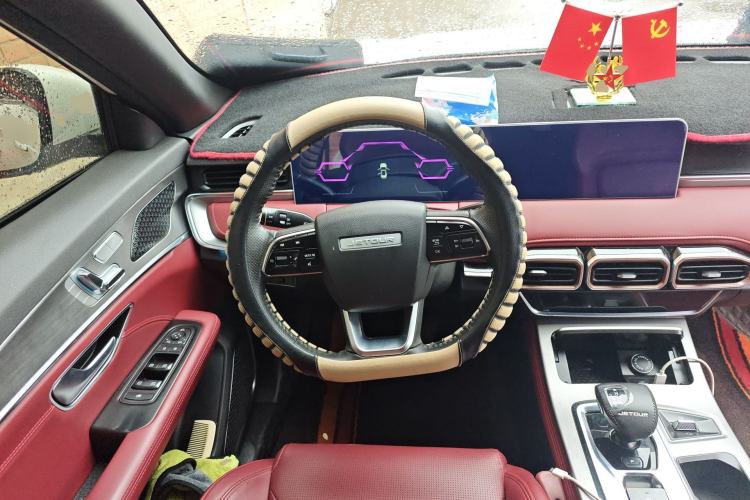 Used JETOUR X70 PLUS 2022 1.5T DCT Luxury Edition 5 Seats Steering Wheel
