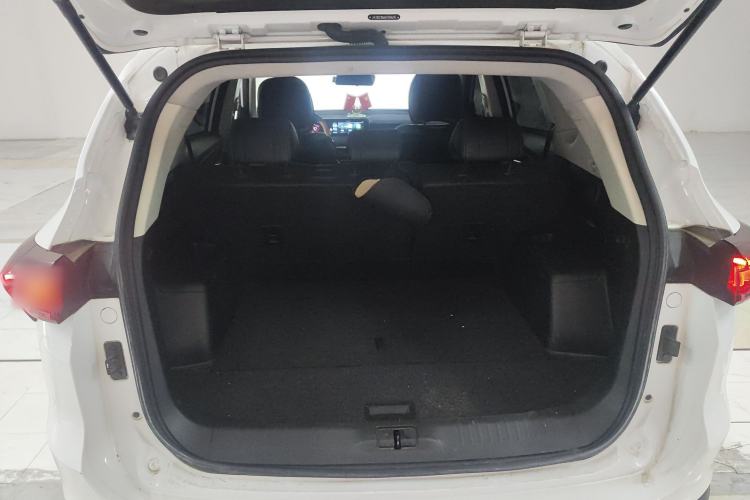 Used JETOUR X70 PLUS 2022 1.5T CVT Mountain 5-Seater Trunk